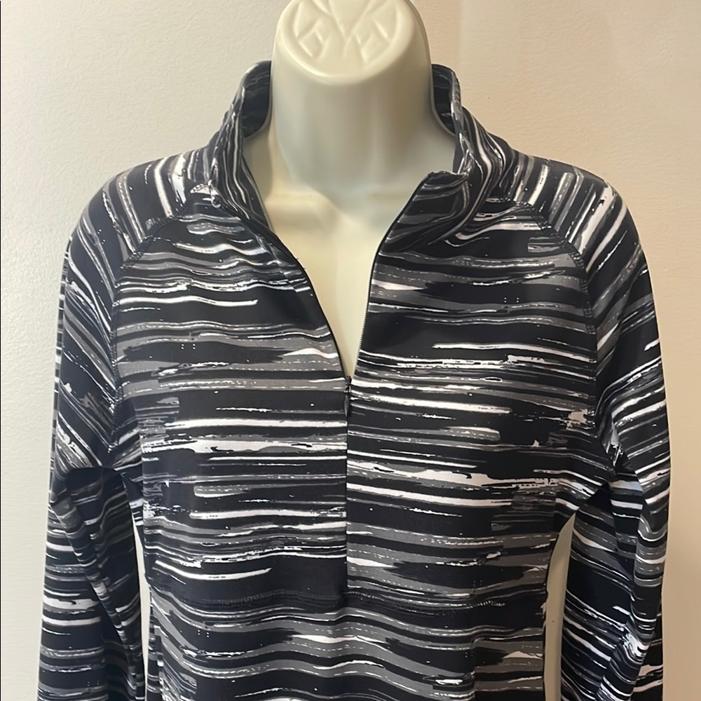 Soybu Black and White Patterned Long Sleeve Dress - Picture 9 of 10